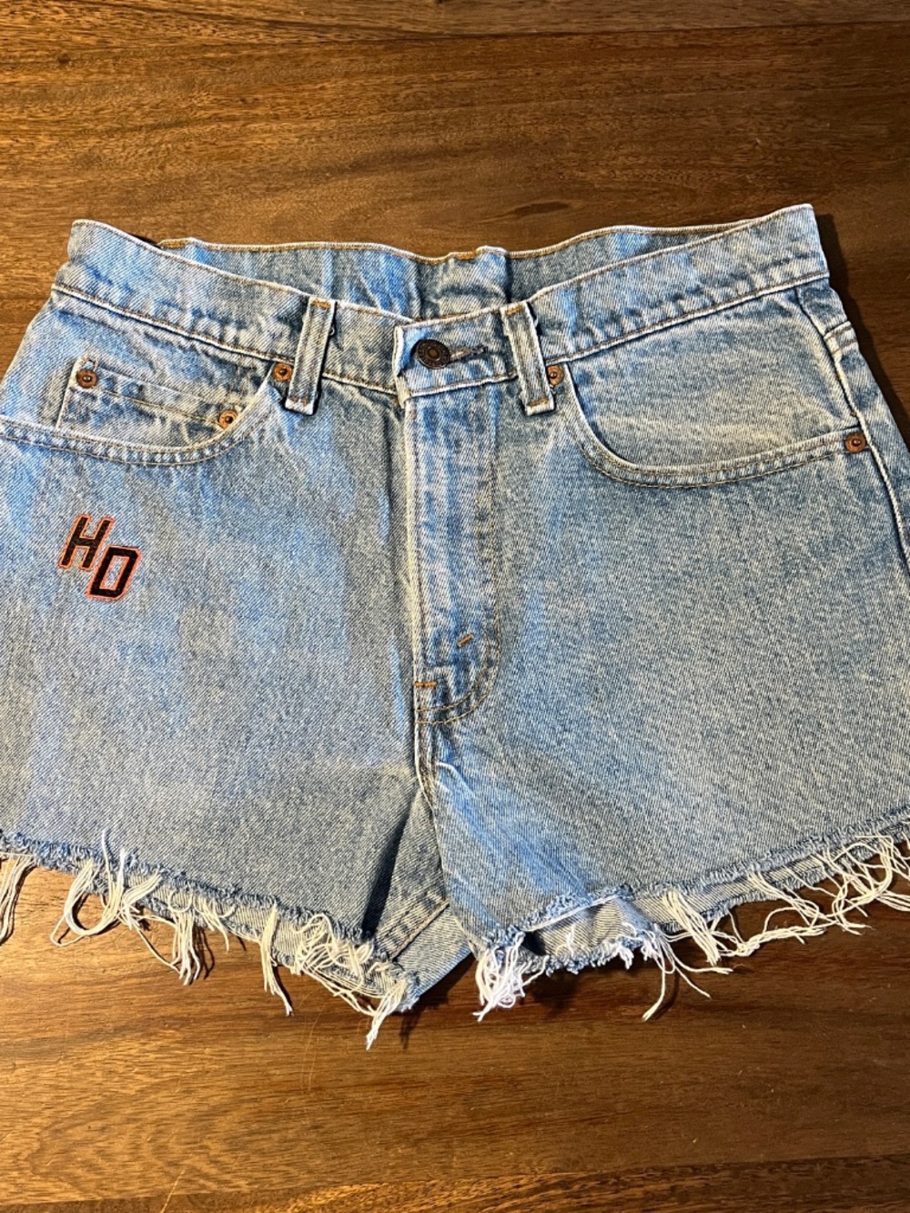 Vintage 1990s Levi’s Cutoff Jean Shorts Size 30